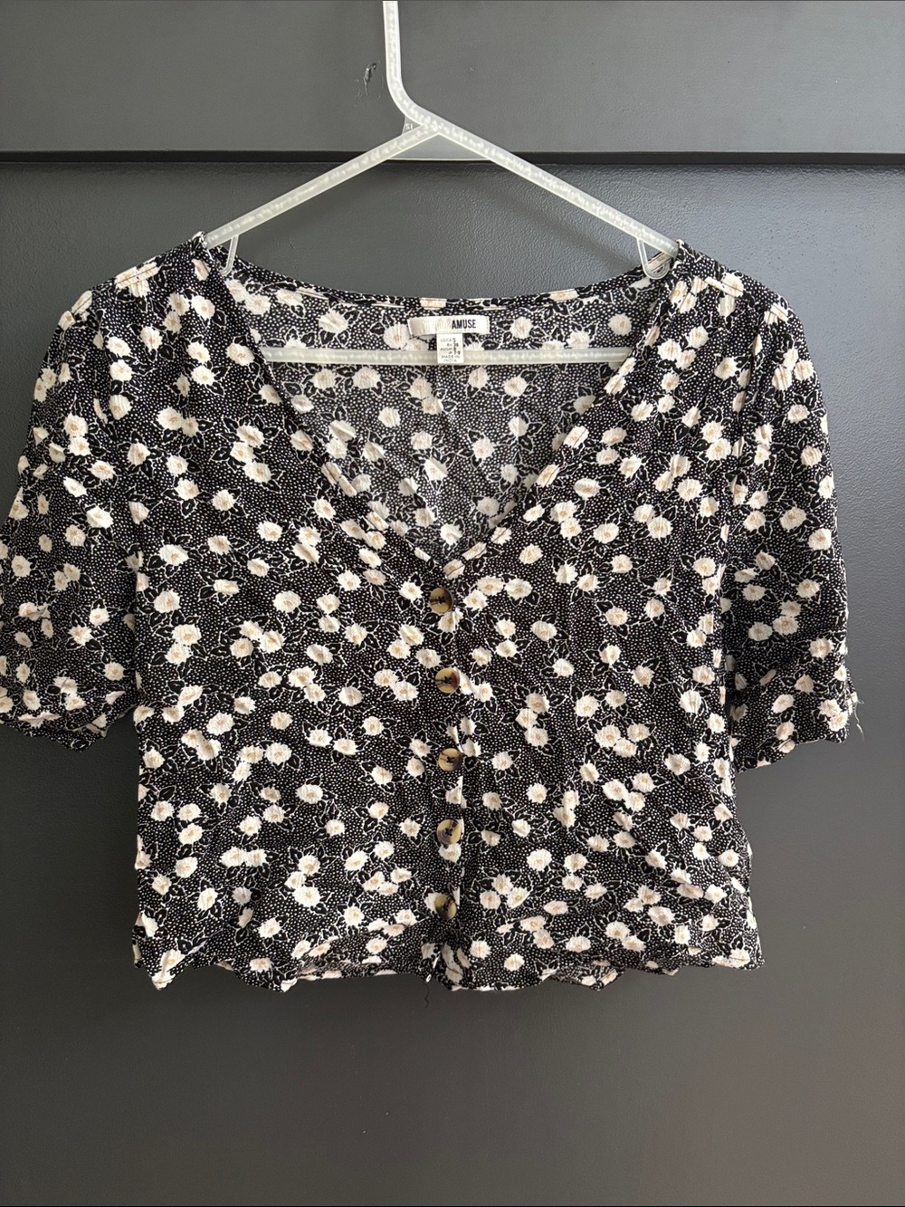 Amuse Society Black Cropped Button-Front Floral Top